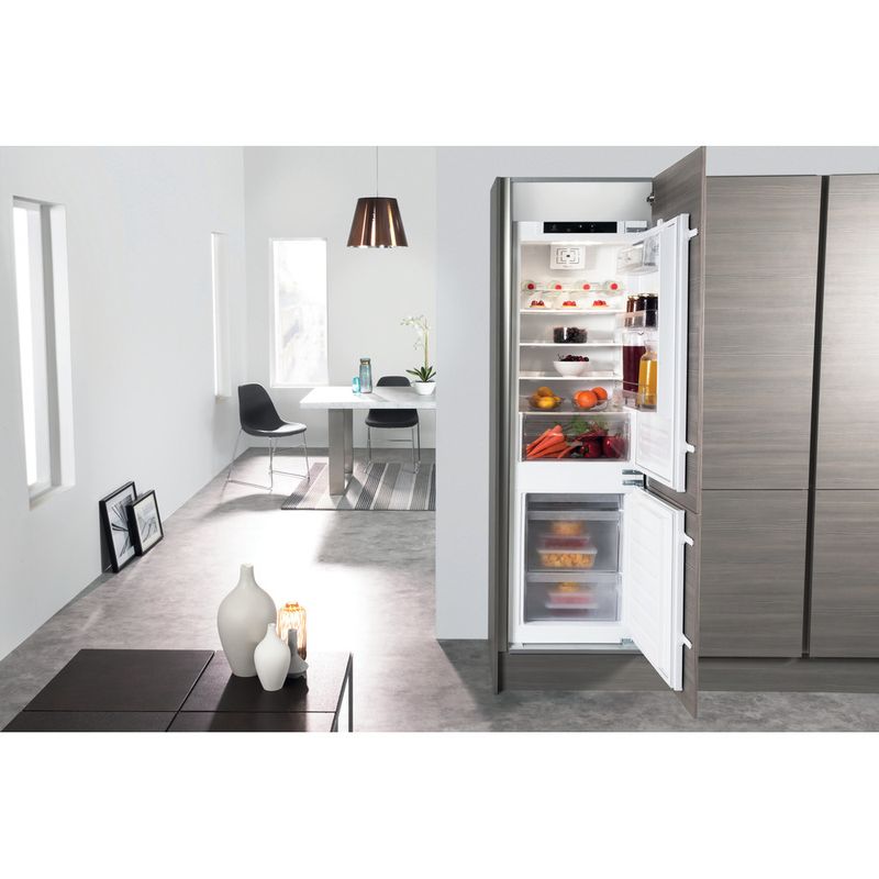 Whirlpool-Lodowka-z-zamrażarką-Do-zabudowy-ART-7811-A--Inox-Dwudrzwiow-y-a-Lifestyle-frontal-open