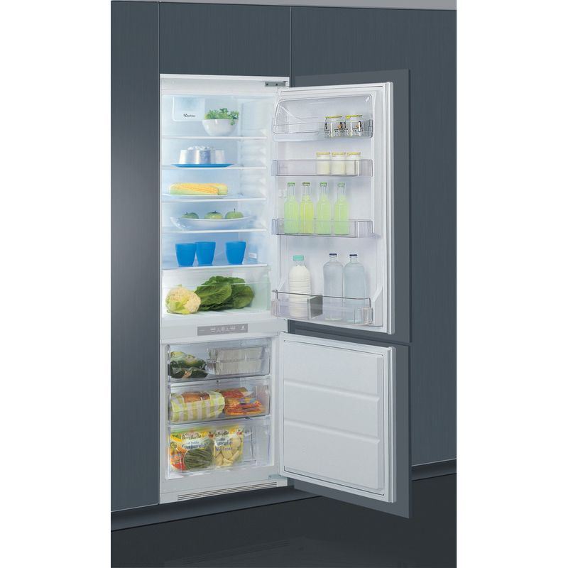Whirlpool-Lodowka-z-zamrażarką-Do-zabudowy-ART-880-A--NF-Biel-Dwudrzwiow-y-a-Lifestyle-perspective-open