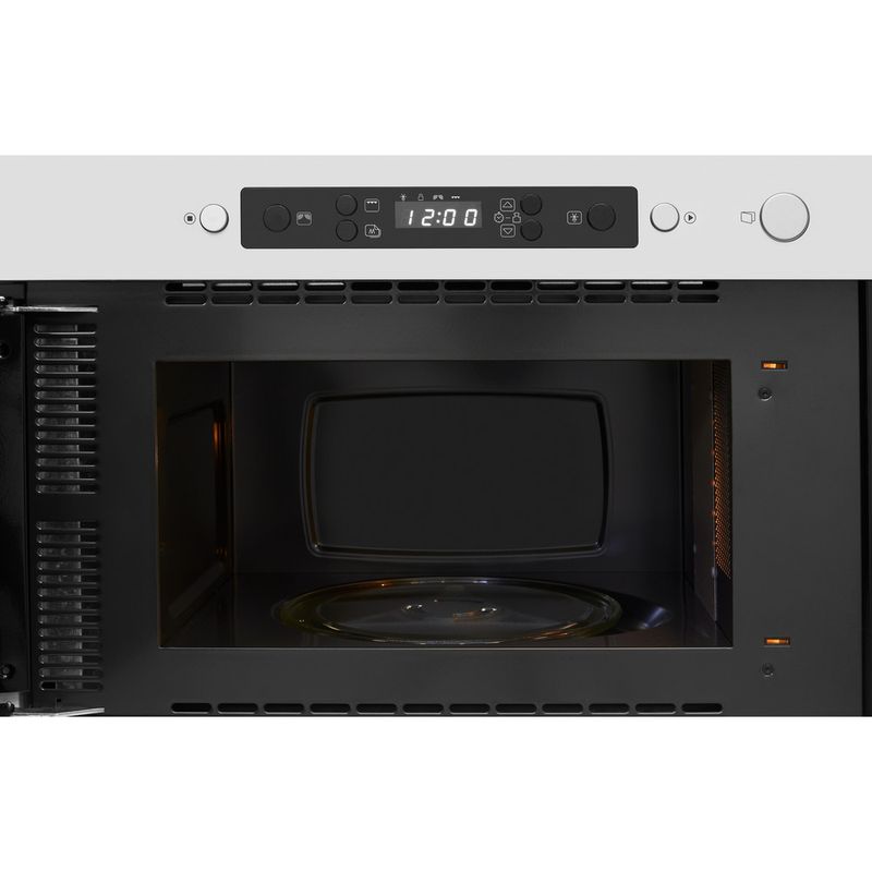 Whirlpool-Mikrofalowka-Do-zabudowy-AMW-490-IX-Stal-nierdzewna-Elektroniczny-22-MW-750-Frontal-open