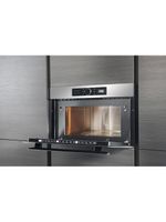 Whirlpool Mikrofalówka Do zabudowy AMW 730/IX Stal nierdzewna Elektroniczny 31 MW + Grill 1000 Lifestyle perspective open
