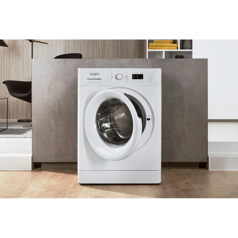 Whirlpool-Pralka-Wolnostojące-FWL61252W-EU-Biel-Ładowany-od-frontu-A---Lifestyle-frontal-open