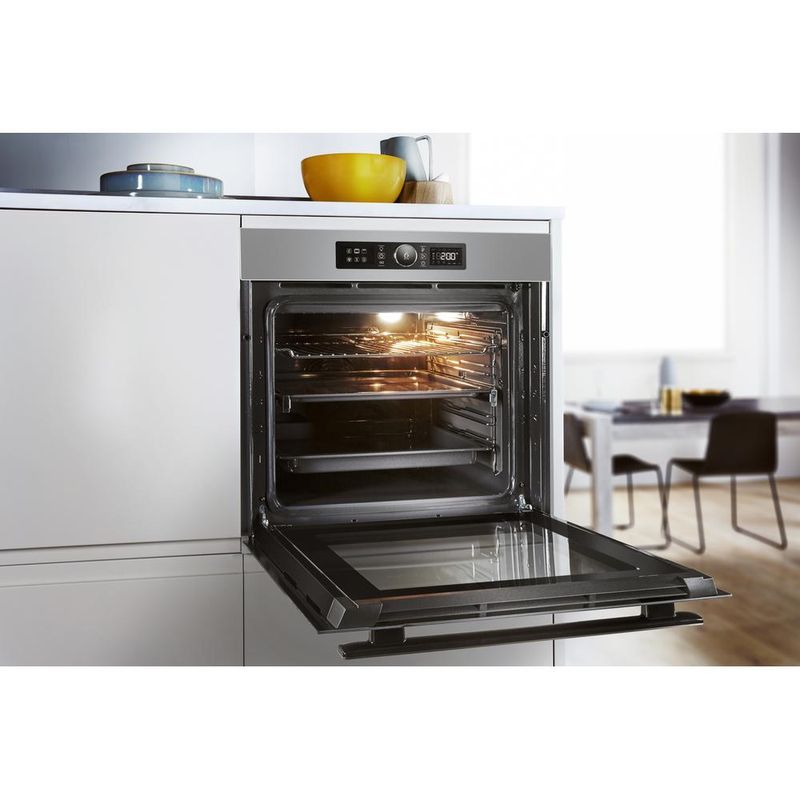 Whirlpool-Piekarnik-Do-zabudowy-AKZ9-6230-S-Elektryczny-A--Lifestyle-perspective-open
