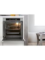 Whirlpool Piekarnik Do zabudowy AKZ9 7890 IX Elektryczny A+ Lifestyle frontal open