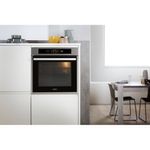 Whirlpool-Piekarnik-Do-zabudowy-OAKZ9-7921-CS-IX-Elektryczny-A--Lifestyle-frontal