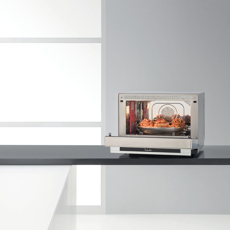 Whirlpool-Mikrofalowka-Wolnostojące-MWP-3391-SX-Stal-nierdzewna-Elektroniczny-33-MW-Combi-1000-Lifestyle-frontal-open