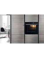 Whirlpool Piekarnik Do zabudowy AKZM 8421 H NB Elektryczny A+ Lifestyle frontal