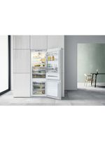 Whirlpool-Lodowka-z-zamrażarką-Do-zabudowy-SP40-802-EU-Biel-Dwudrzwiow-y-a-Lifestyle-frontal-open