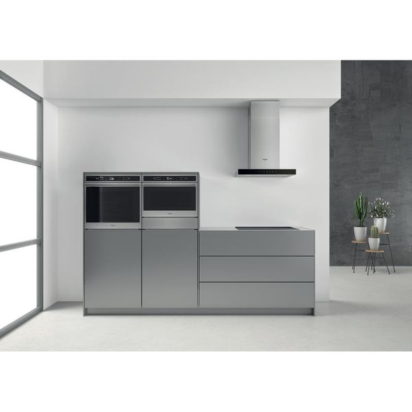 Whirlpool-Piekarnik-Do-zabudowy-W6-OM4-4S1-H-BL-Elektryczny-A--Lifestyle-frontal