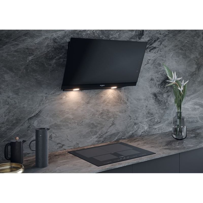 Whirlpool-Okap-Do-zabudowy-WHVS-93F-LT-BSS-Czarny-Kominowy-Elektroniczny-Lifestyle-perspective