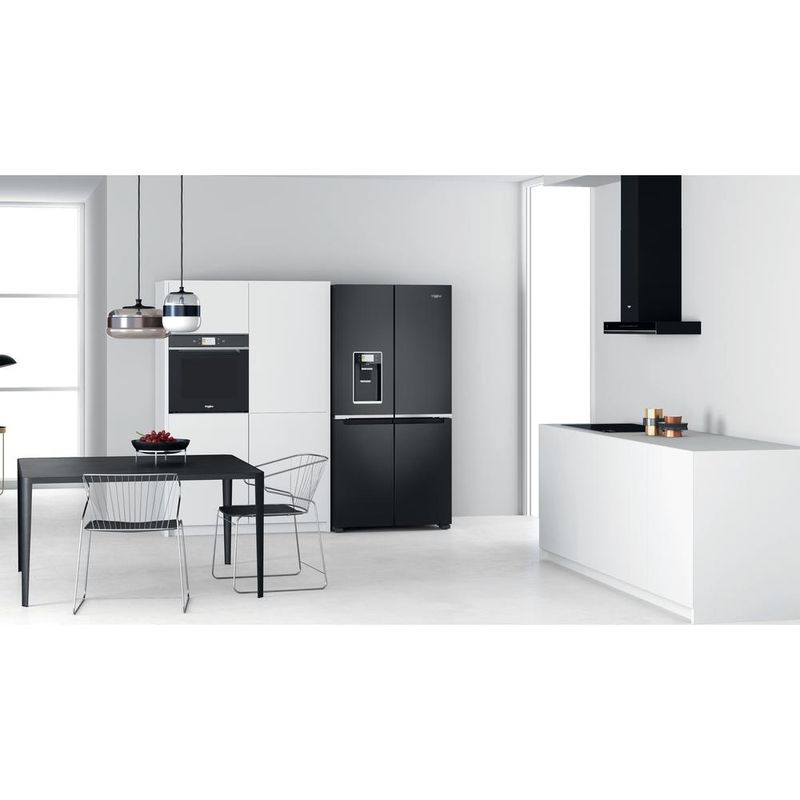 Whirlpool-Side-by-Side-Wolnostojące-WQ9I-FO1BX-Czarna-stal-Lifestyle-frontal