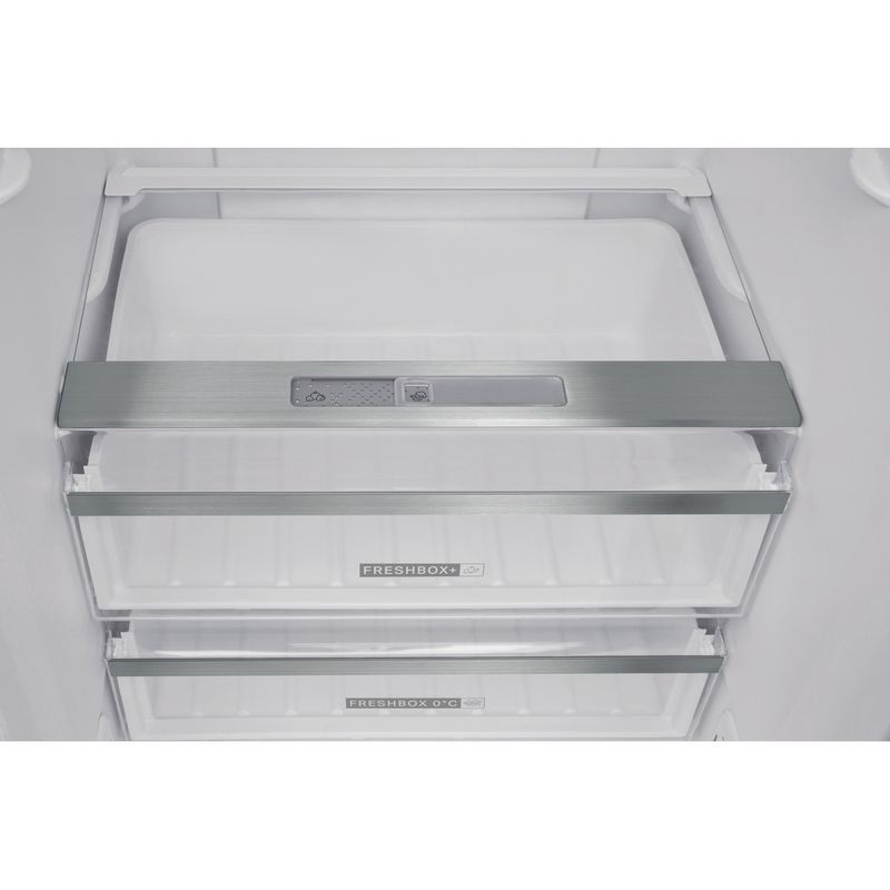 Whirlpool-Lodowka-z-zamrażarką-Wolnostojące-W7-931A-W-Biały-Dwudrzwiow-y-a-Lifestyle-detail
