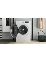 Whirlpool-Pralka-Wolnostojące-FFB-7238-WV-PL-Biel-Ładowany-od-frontu-D-Lifestyle-frontal-open
