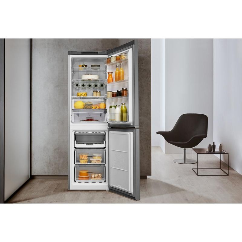 Whirlpool Lodówka z zamrażarką Wolnostojące W7 831A OX Optic Inox Dwudrzwiow(y)a Lifestyle frontal open