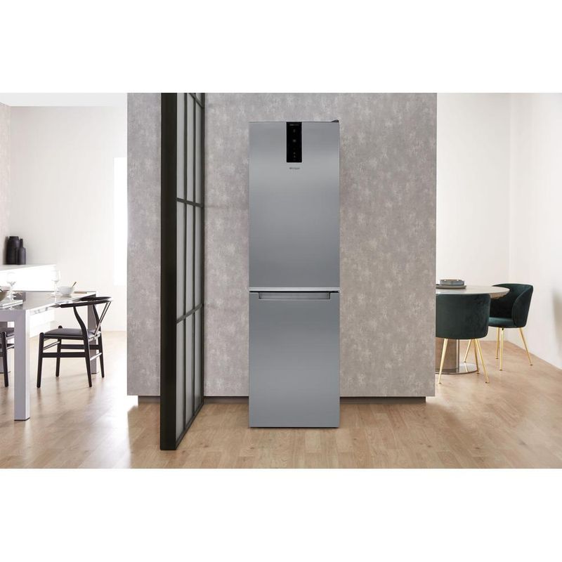 Whirlpool Lodówka z zamrażarką Wolnostojące W7 811O OX Optic Inox Dwudrzwiow(y)a Lifestyle frontal