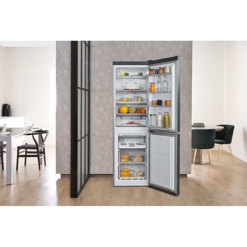 Whirlpool Lodówka z zamrażarką Wolnostojące W7 811O OX Optic Inox Dwudrzwiow(y)a Lifestyle frontal open