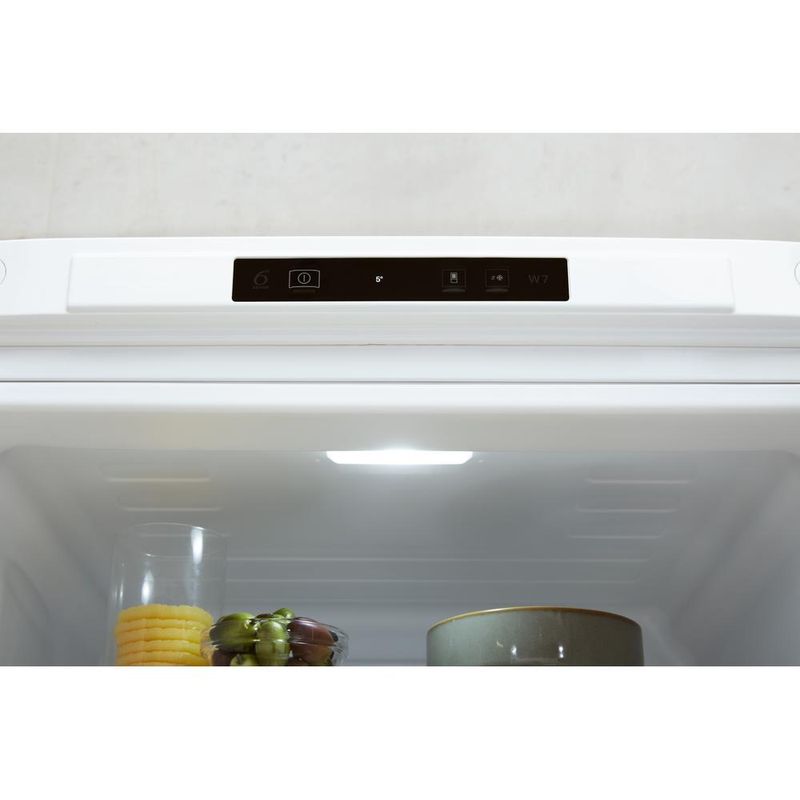 Whirlpool-Lodowka-z-zamrażarką-Wolnostojące-W7-811I-W-Biały-Dwudrzwiow-y-a-Lifestyle-control-panel