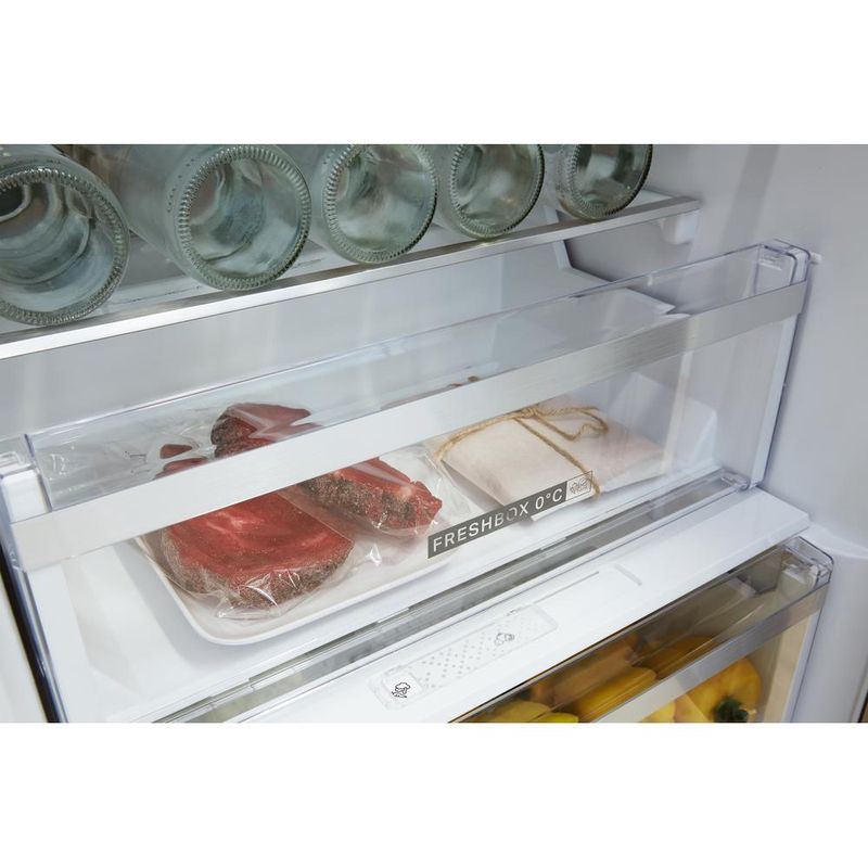 Whirlpool-Lodowka-z-zamrażarką-Wolnostojące-W7-911O-OX-Optic-Inox-Dwudrzwiow-y-a-Lifestyle-detail