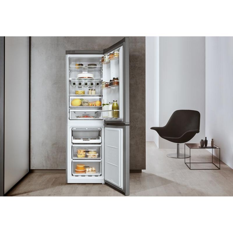 Whirlpool-Lodowka-z-zamrażarką-Wolnostojące-W7-831T-MX-Lustro-inox-Dwudrzwiow-y-a-Lifestyle-frontal-open
