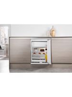 Whirlpool Lodówka Do zabudowy ARG 590 Biel Lifestyle frontal open