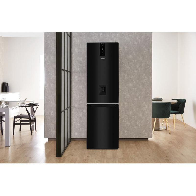 Whirlpool-Lodowka-z-zamrażarką-Wolnostojące-W7-921O-K-AQUA-Czarny-Dwudrzwiow-y-a-Lifestyle-frontal