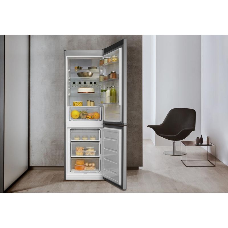 Whirlpool-Lodowka-z-zamrażarką-Wolnostojące-W5-811E-OX-1-Optic-Inox-Dwudrzwiow-y-a-Lifestyle-frontal-open