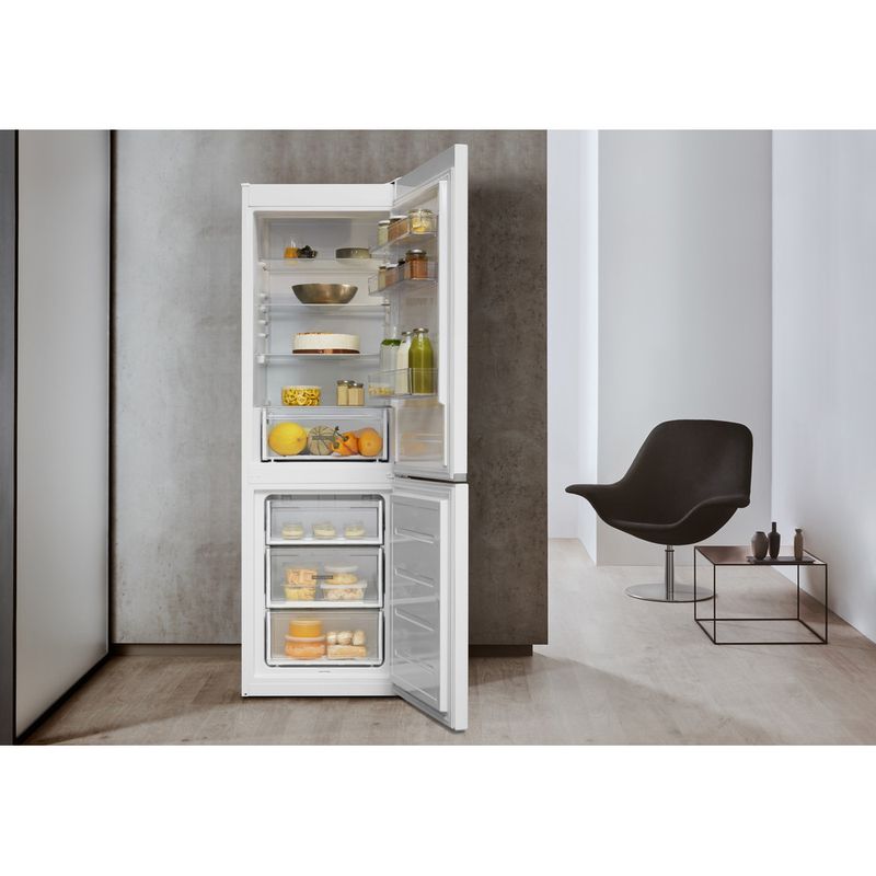 Whirlpool-Lodowka-z-zamrażarką-Wolnostojące-W5-811E-W-1-Biały-Dwudrzwiow-y-a-Lifestyle-frontal-open