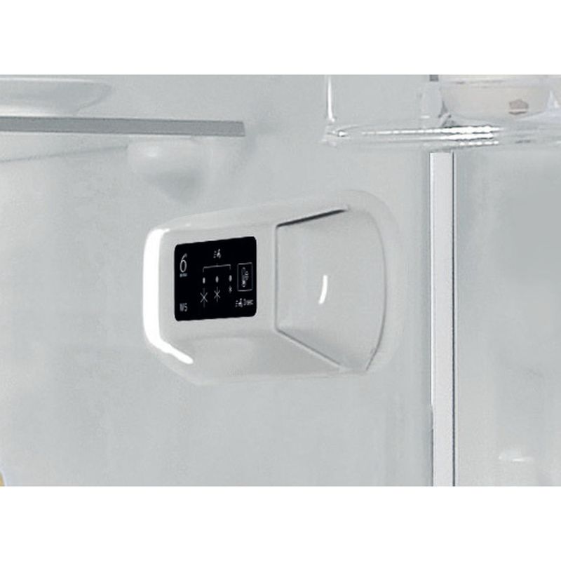 Whirlpool-Lodowka-z-zamrażarką-Wolnostojące-W5-811E-W-1-Biały-Dwudrzwiow-y-a-Lifestyle-control-panel