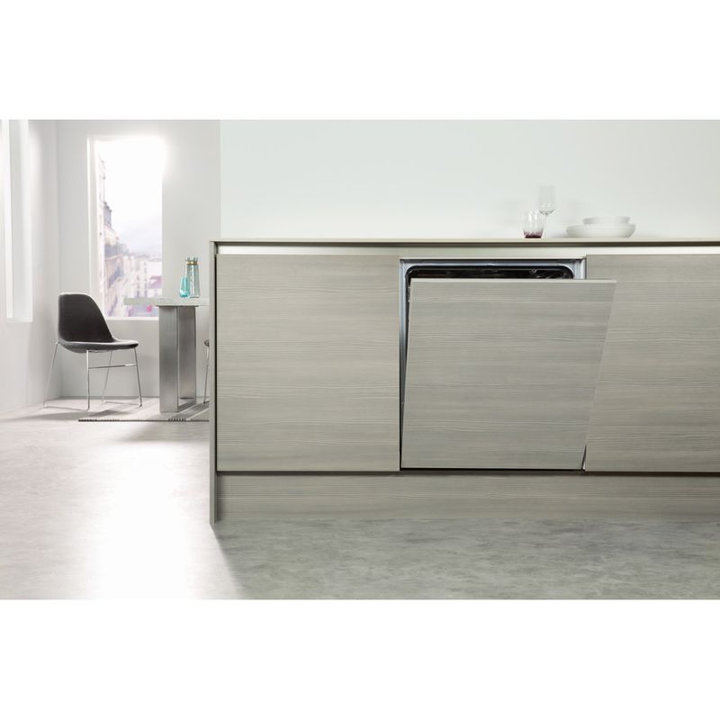 Whirlpool-Zmywarka-Do-zabudowy-WIO-3T332-P-Zintegrowane-A----Lifestyle-frontal