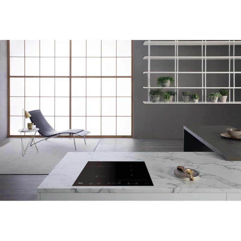 Whirlpool-Płyta-grzewcza-ACM-918-BA-Czarny-Induction-vitroceramic-Lifestyle-frontal-top-down