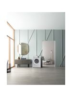 Whirlpool-Pralka-Wolnostojące-FWSG71253W-PL-Biel-Ładowany-od-frontu-A----Lifestyle-frontal