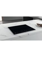 Whirlpool-Płyta-grzewcza-WL-S8560-AL-Czarny-Induction-vitroceramic-Lifestyle-perspective
