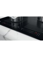 Whirlpool Płyta grzewcza WF S8865 NE Czarny Induction vitroceramic Lifestyle control panel