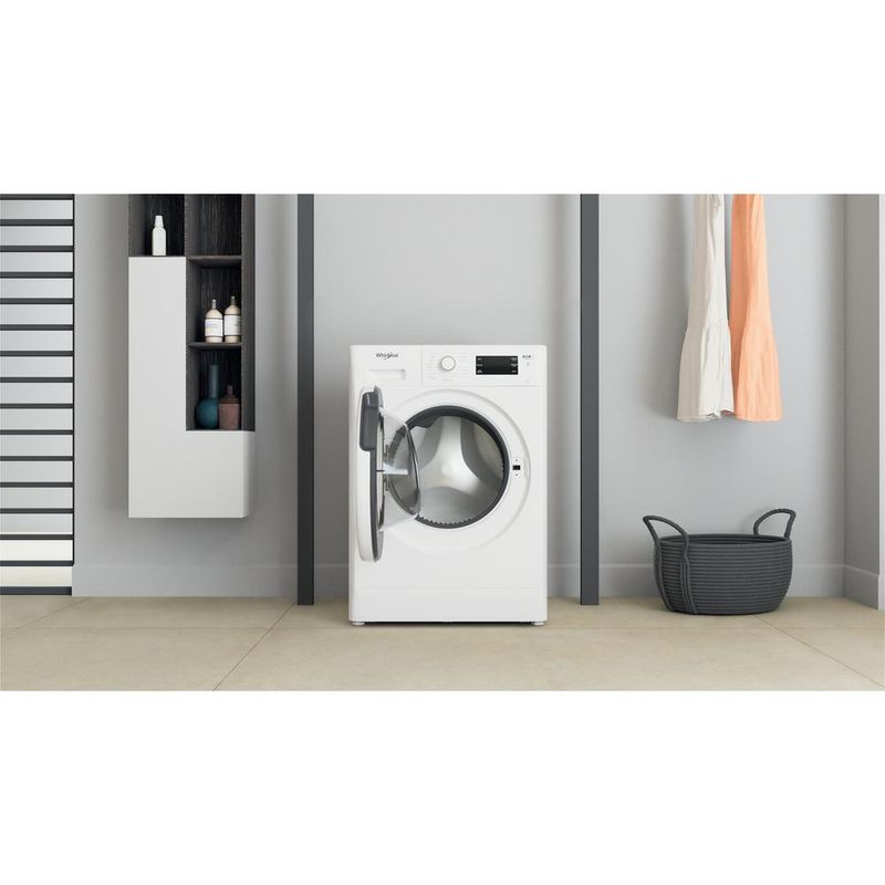 Whirlpool-Pralka-Wolnostojące-FWSG-61251-W-PL-N-Biel-Ładowany-od-frontu-F-Lifestyle-frontal-open