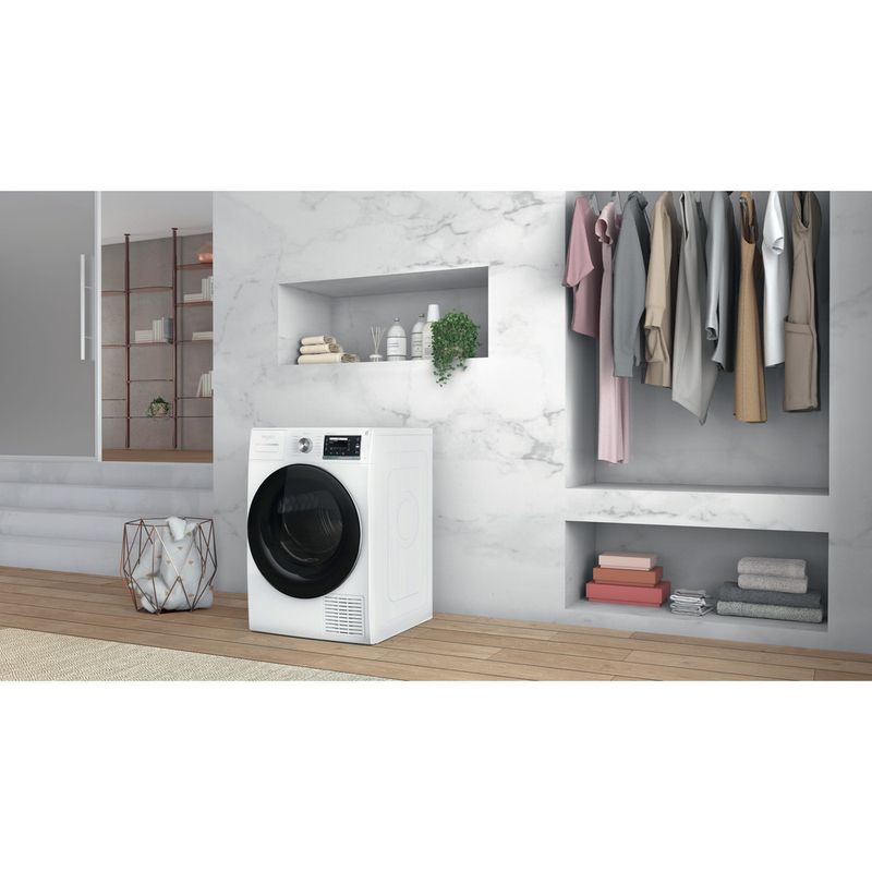 Whirlpool Suszarka W7 D94WB PL Biel Lifestyle perspective