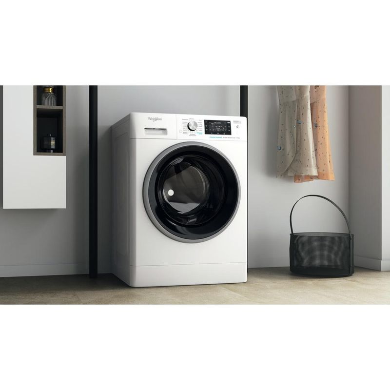 Whirlpool Pralka Wolnostojące FFD 9458 BSV PL Biel Ładowany od frontu B Lifestyle perspective