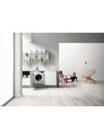 Whirlpool-Pralkosuszarka-Do-zabudowy-BI-WDWG-861484-EU-Biel-Ładowany-od-frontu-Lifestyle-frontal