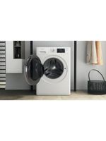 Whirlpool Pralkosuszarka Wolnostojące FFWDD 1076258 SV EE Biel Ładowany od frontu Lifestyle frontal open
