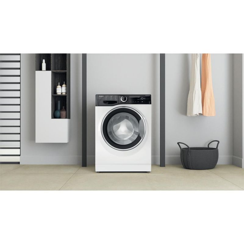 Whirlpool-Pralka-Wolnostojące-WRBSB-6228-B-EU-Biel-Ładowany-od-frontu-E-Lifestyle-frontal