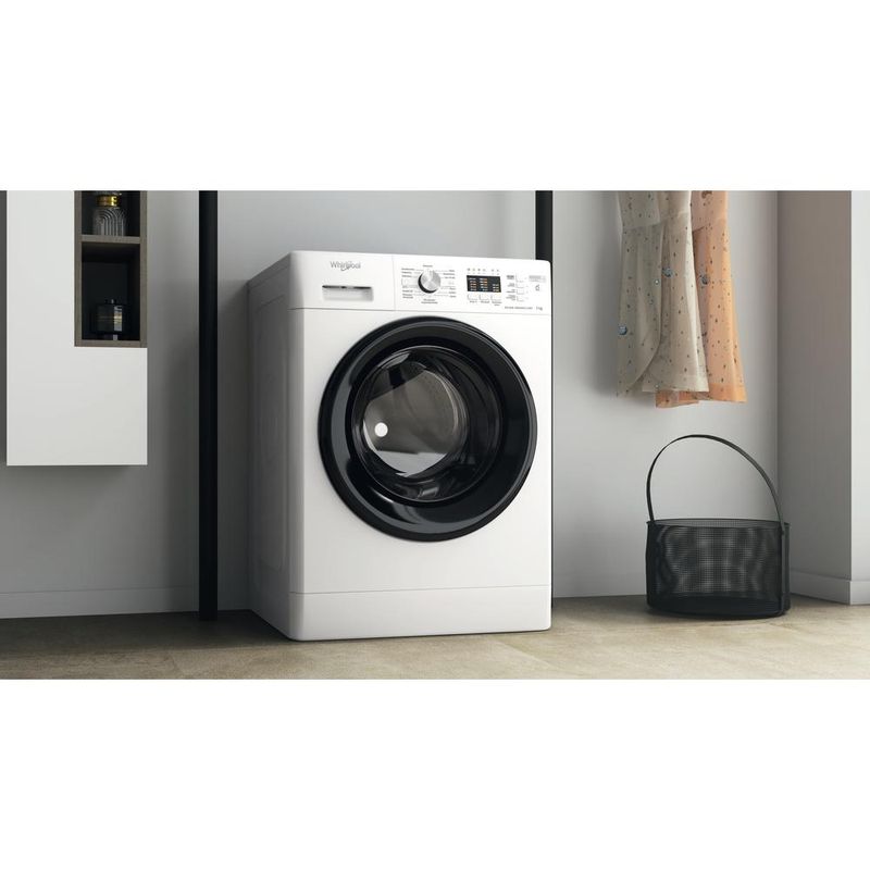 Whirlpool Pralka Wolnostojące FFL 7259 B PL Biel Ładowany od frontu B Lifestyle perspective