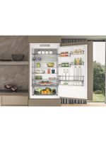 Whirlpool Lodówka z zamrażarką Do zabudowy WH SP70 T122 Biel Dwudrzwiow(y)a Lifestyle detail