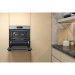 Whirlpool-Piekarnik-Do-zabudowy-OMK58HU1X-Elektryczny-A--Lifestyle-frontal-open
