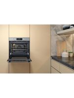 Whirlpool Piekarnik Do zabudowy OMR58HU1X Elektryczny A+ Lifestyle frontal open