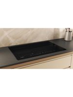 Whirlpool Płyta grzewcza WF S1577 CPNE Czarny Induction vitroceramic Lifestyle perspective