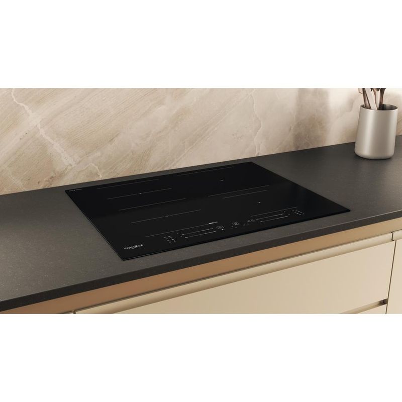 Whirlpool Płyta grzewcza WF S4665 CPBF Czarny Induction vitroceramic Lifestyle perspective