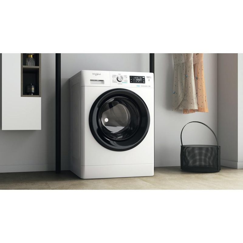 Whirlpool Pralka Wolnostojące FFB 8458 BV EE Biel Ładowany od frontu B Lifestyle perspective