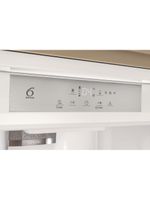 Whirlpool Lodówka z zamrażarką Do zabudowy SP40 812 EU 2 Biel Dwudrzwiow(y)a Control panel