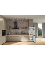 Whirlpool-Lodowka-z-zamrażarką-Wolnostojące-W5-822E-OX-Optic-Inox-Dwudrzwiow-y-a-Lifestyle-frontal-open