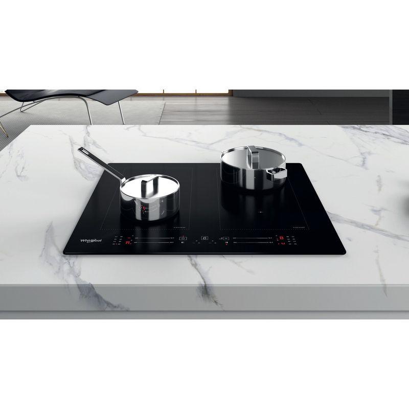 Whirlpool-Płyta-grzewcza-WL-S7260-NE-Czarny-Induction-vitroceramic-Lifestyle-frontal-top-down