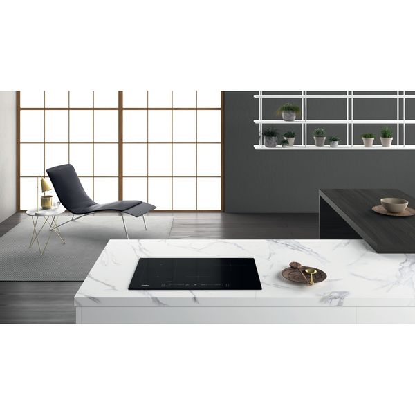 Whirlpool-Płyta-grzewcza-WL-S3777-NE-Czarny-Induction-vitroceramic-Lifestyle-frontal-top-down