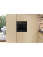 Whirlpool-Piekarnik-Do-zabudowy-AKZ9S-8220-FB-Elektryczny-A--Lifestyle-frontal